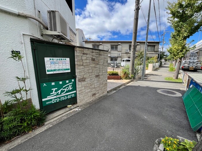 物件外観写真4　(その他)