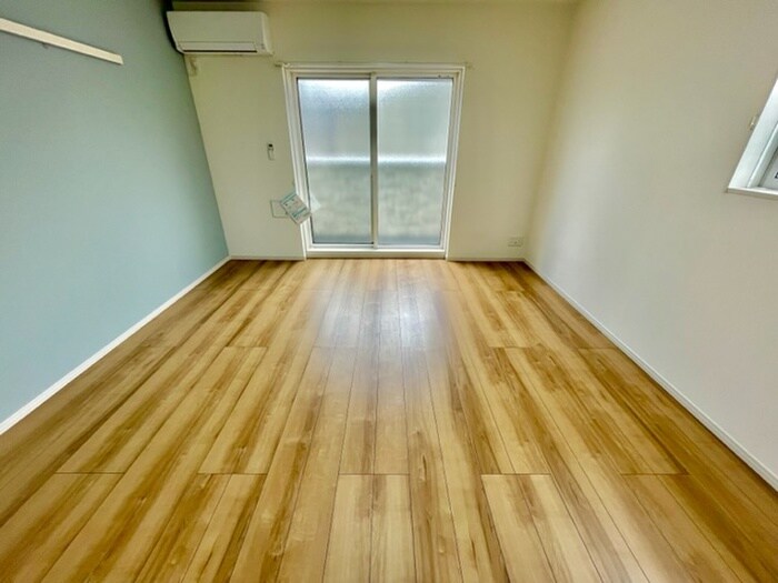 物件内観写真13　(居室)