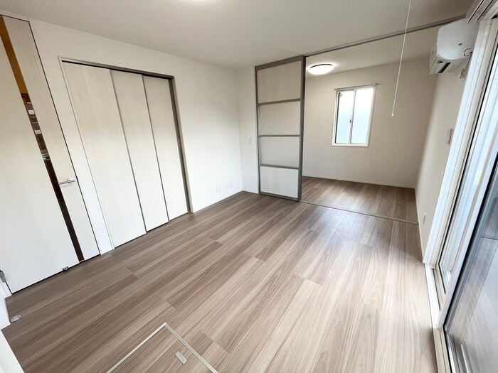 物件内観写真7　(居室)