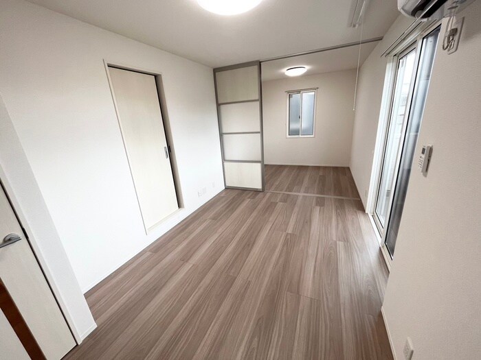 物件内観写真7　(居室)