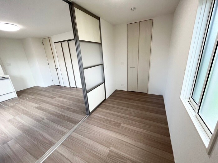 物件内観写真9　(居室)