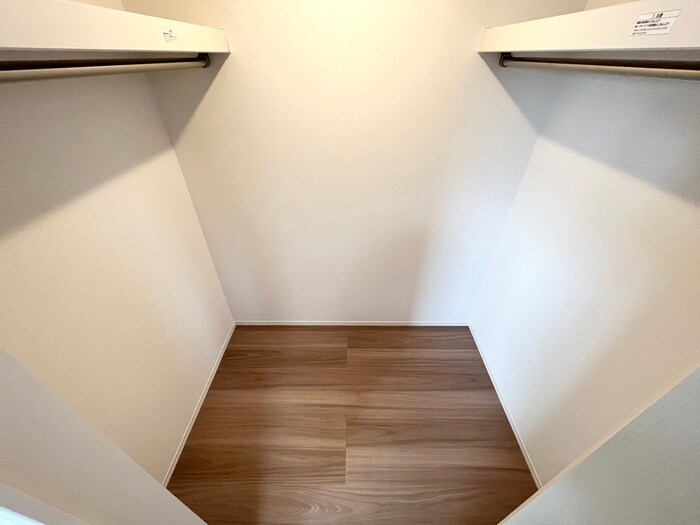 物件内観写真10　(収納)