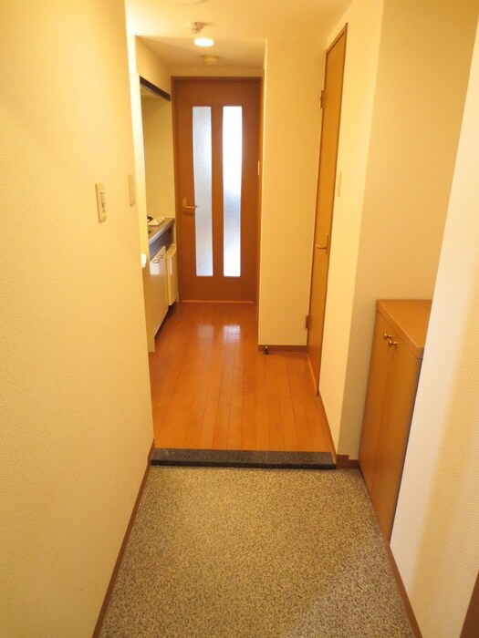 物件内観写真17　(廊下)
