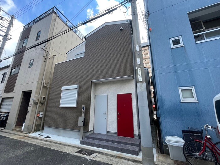 物件外観写真1　(外観写真)