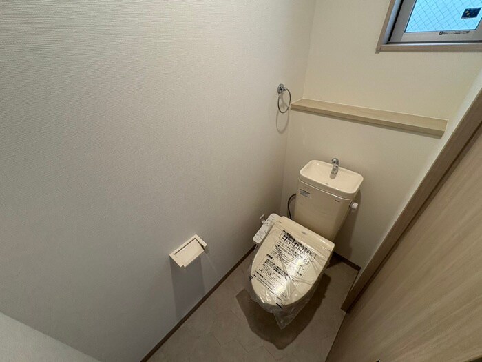 物件内観写真13　(トイレ)