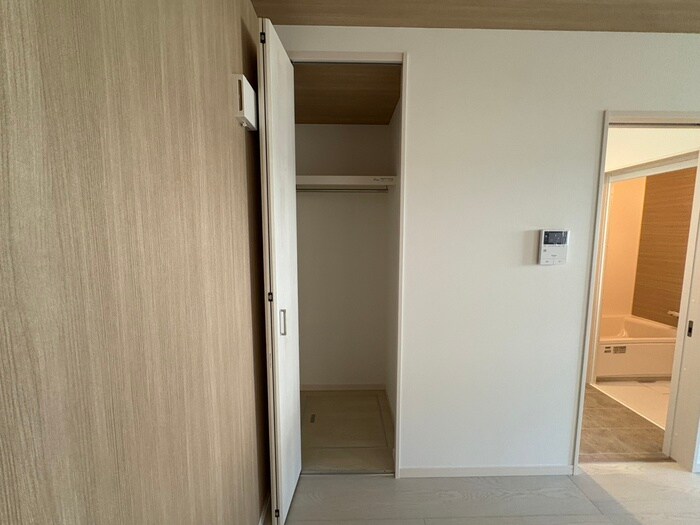 物件内観写真16　(収納)