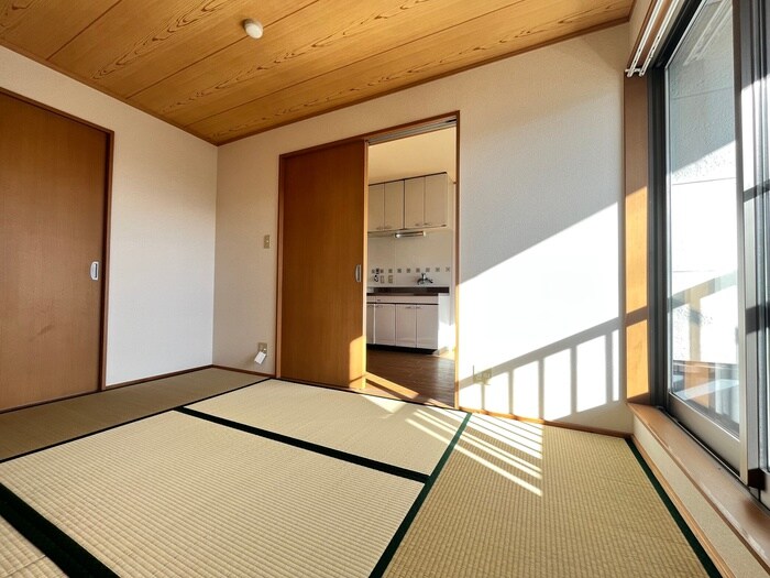 物件内観写真15　(居室)