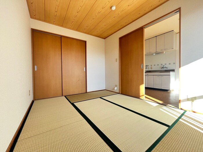 物件内観写真16　(収納)