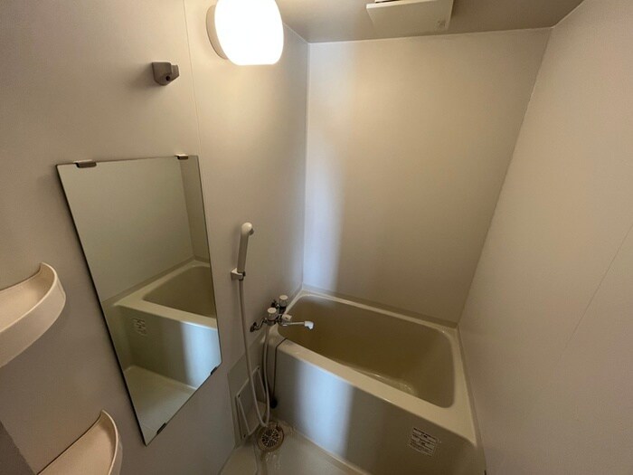 物件内観写真8　(バス／シャワールーム等)