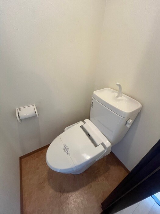 物件内観写真10　(トイレ)