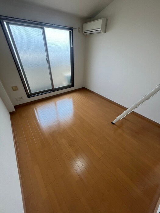 物件内観写真12　(居室)