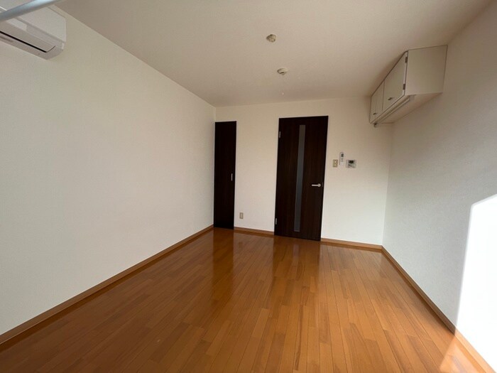 物件内観写真12　(居室)