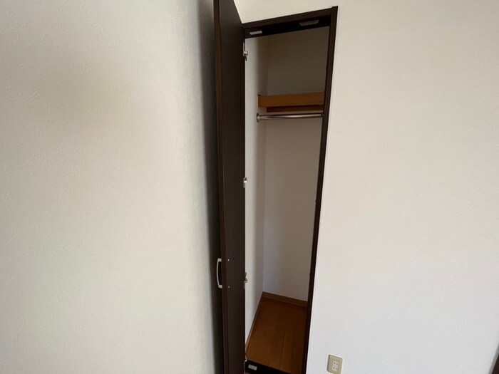 物件内観写真13　(収納)