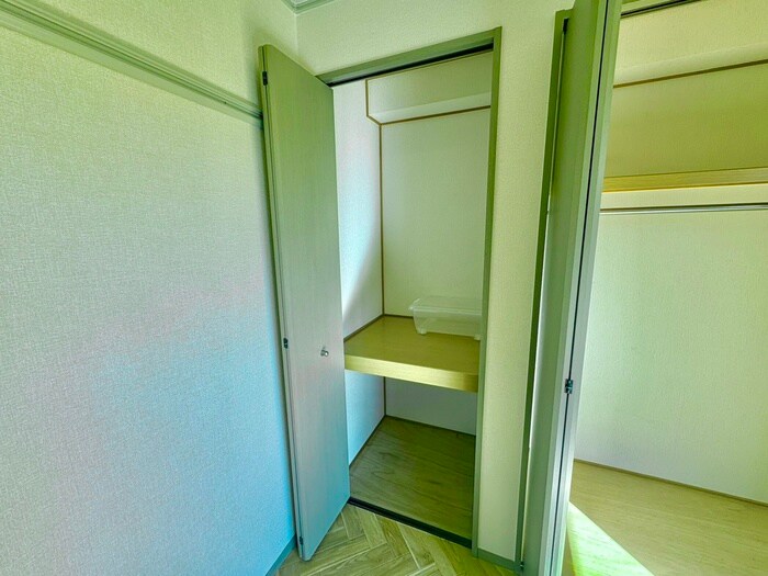 物件内観写真16　(収納)