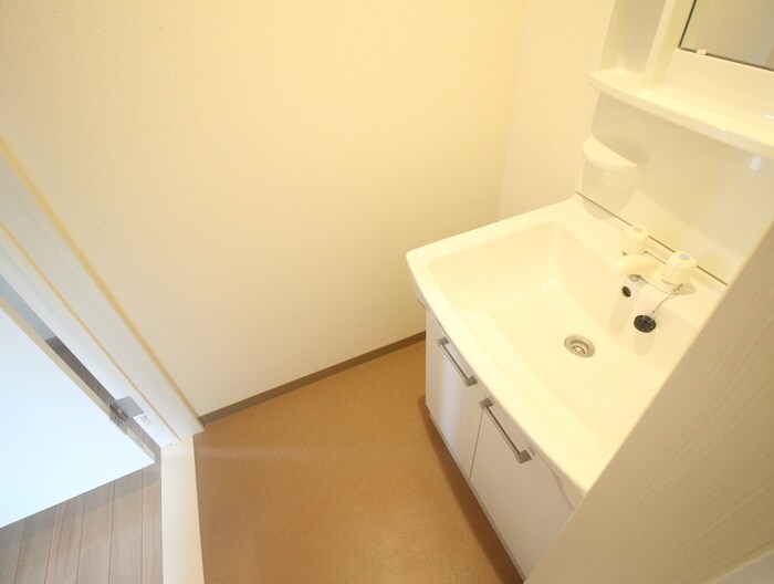 物件内観写真16　(洗面)