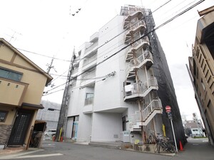 アン・ブランシュ外観写真