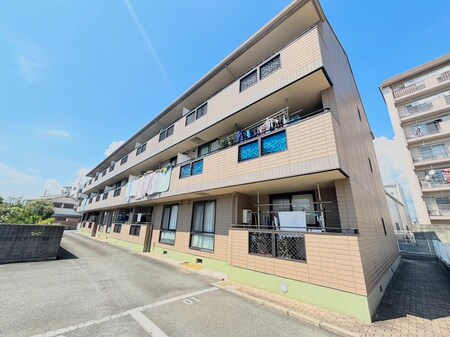 グランドコーポKT外観写真