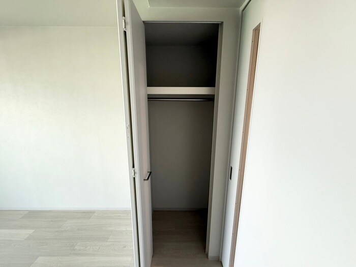 物件内観写真16　(収納)