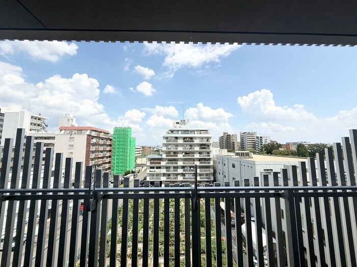 物件内観写真19　(室内からの展望)