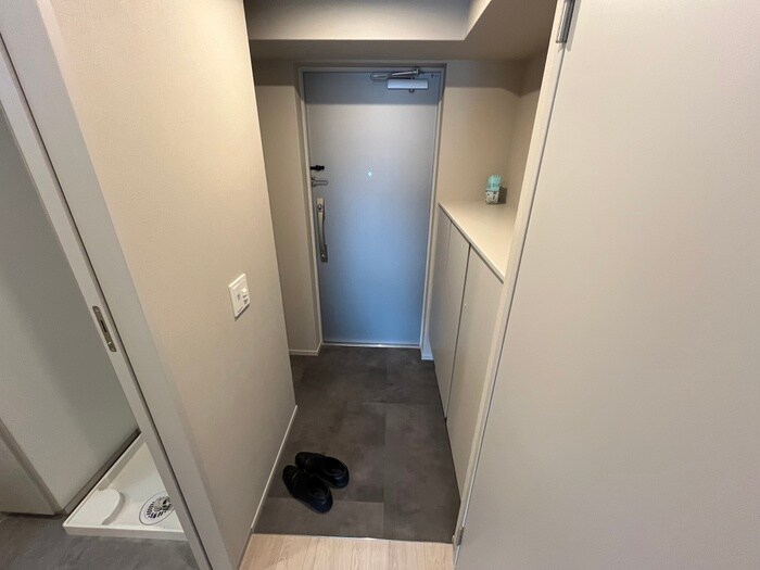 物件内観写真19　(玄関)
