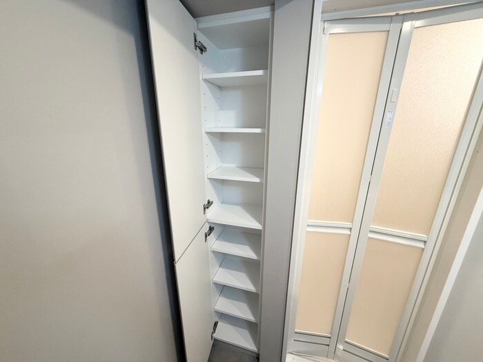 物件内観写真22　(収納)