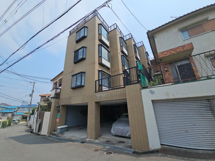 物件外観写真1　(外観写真)