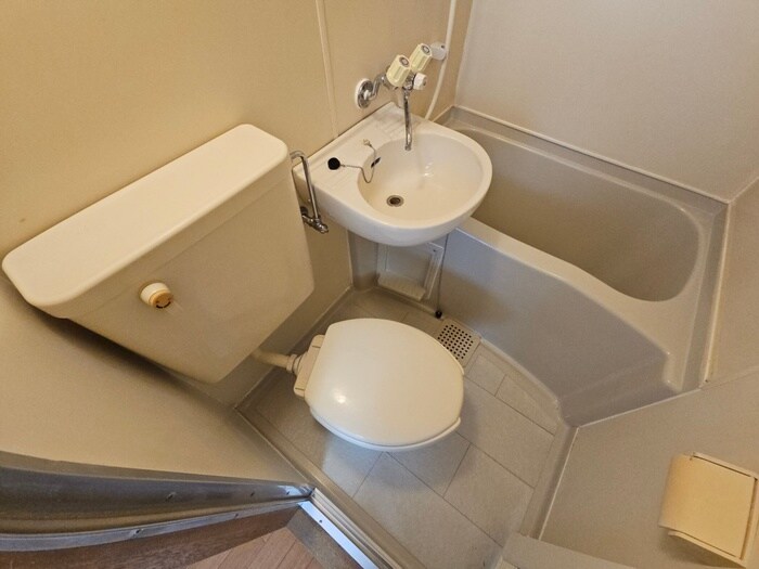 物件内観写真11　(トイレ)