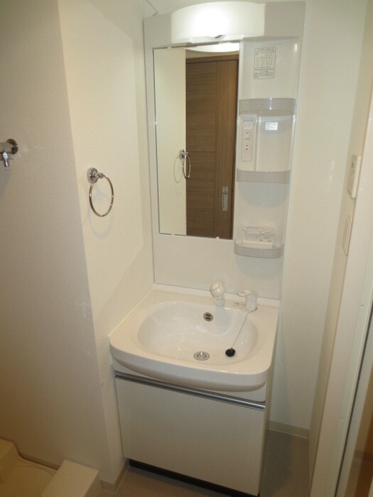物件内観写真6　(洗面)