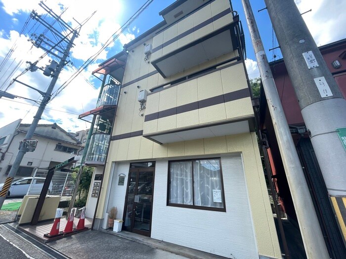 物件外観写真4　(外観写真)