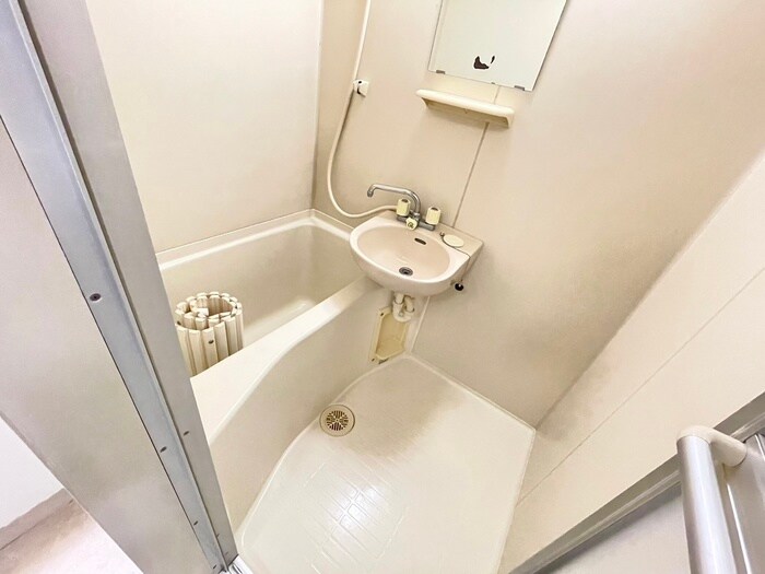 物件内観写真12　(バス／シャワールーム等)