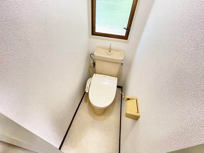 物件内観写真13　(トイレ)