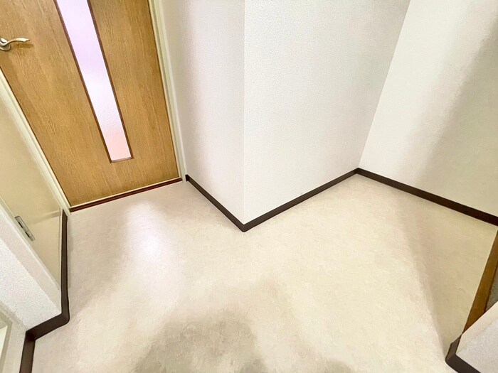 物件内観写真21　(廊下)