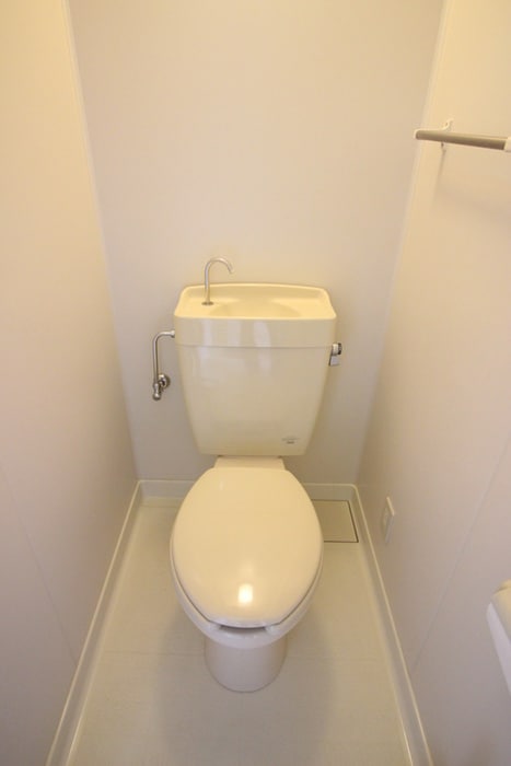 物件内観写真13　(トイレ)