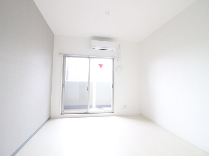 物件内観写真4　(居室)