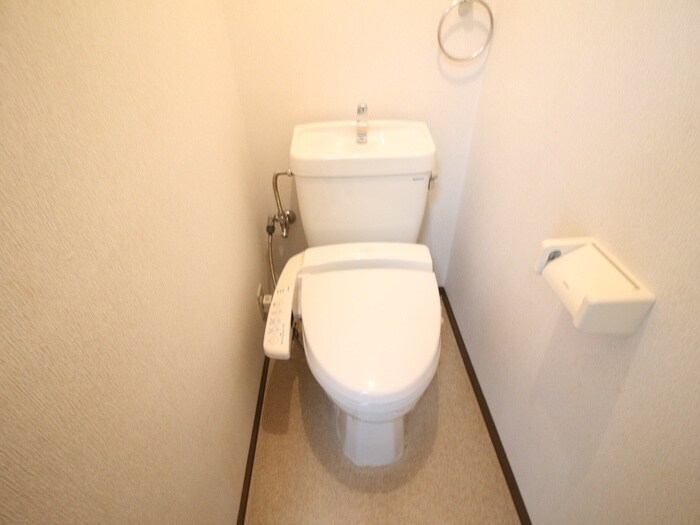 物件内観写真9　(トイレ)