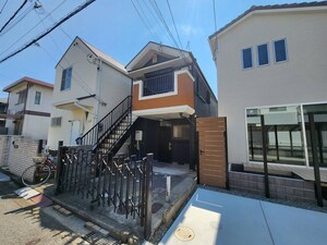 ハイツ西明石外観写真