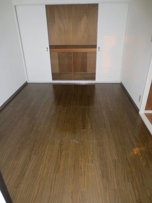 物件内観写真11　(居室)