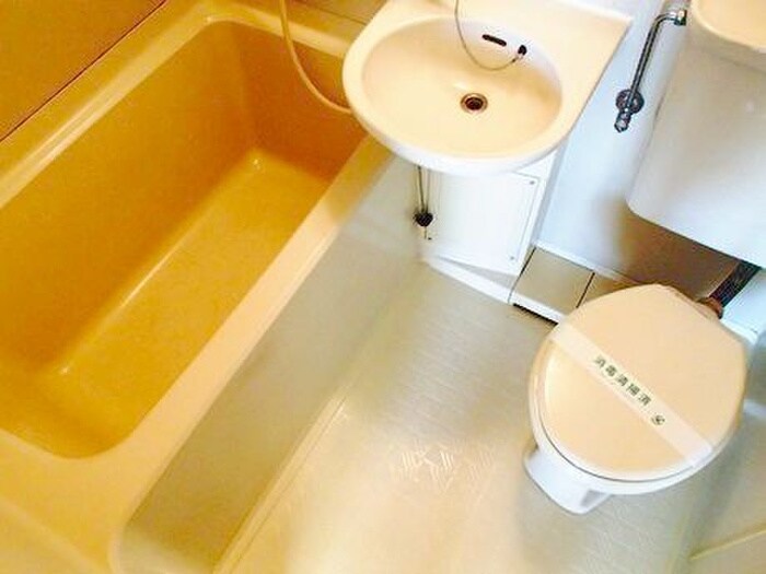 物件内観写真2　(バス／シャワールーム等)