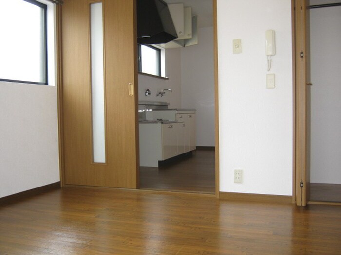 物件内観写真10　(居室)