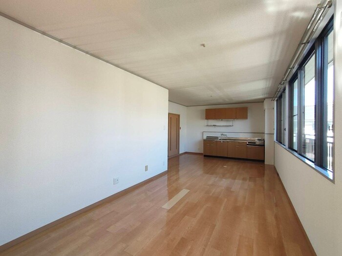 物件内観写真5　(居室)