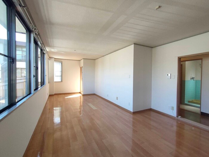 物件内観写真6　(居室)