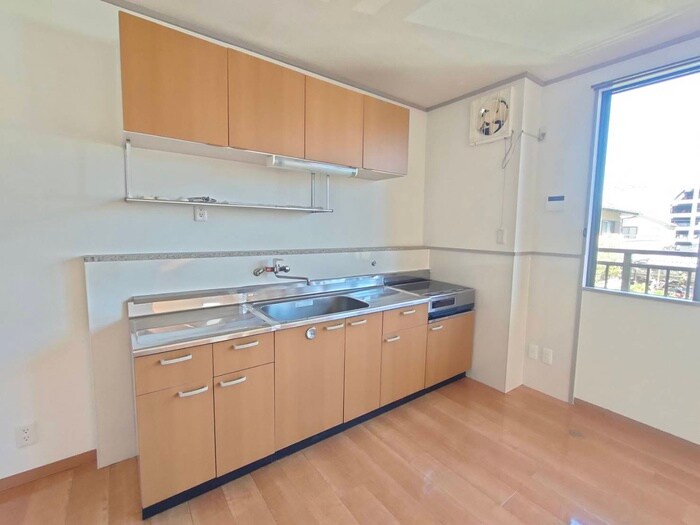 物件内観写真8　(キッチン)