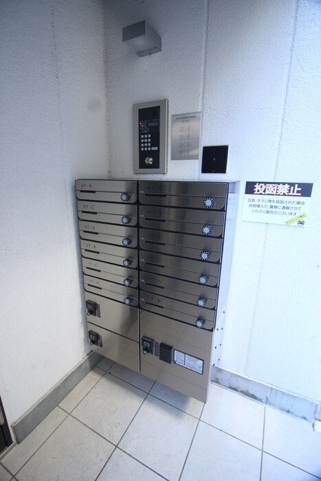 物件外観写真4　(建物設備)