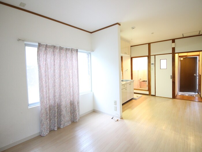 物件内観写真8　(居室)