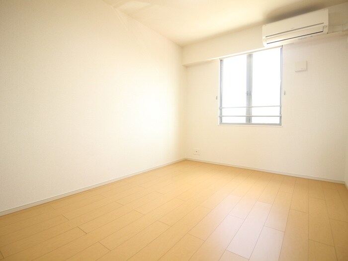 物件内観写真14　(居室)