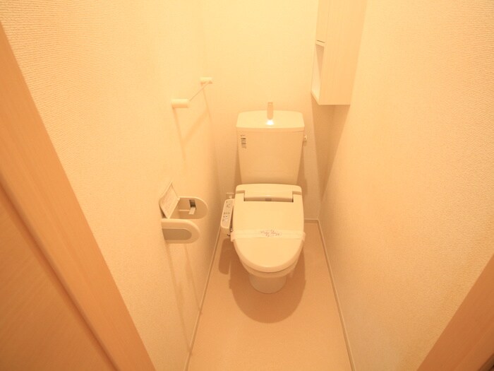 物件内観写真16　(トイレ)