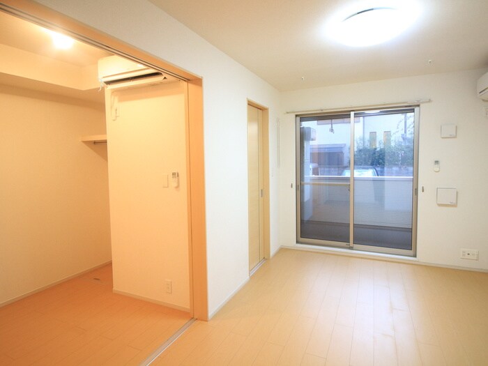 物件内観写真20　(居室)