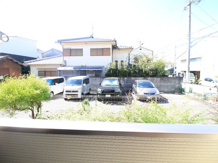 物件内観写真21　(室内からの展望)