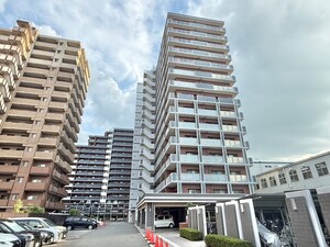 パデシオン京都大久保(201)外観写真