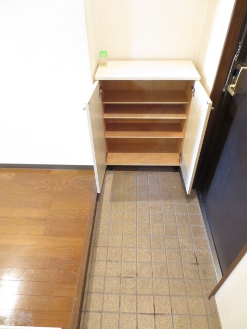 物件内観写真10　(靴箱)
